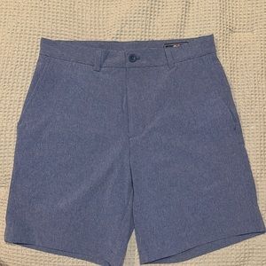 Vineyard Vines performance breaker short